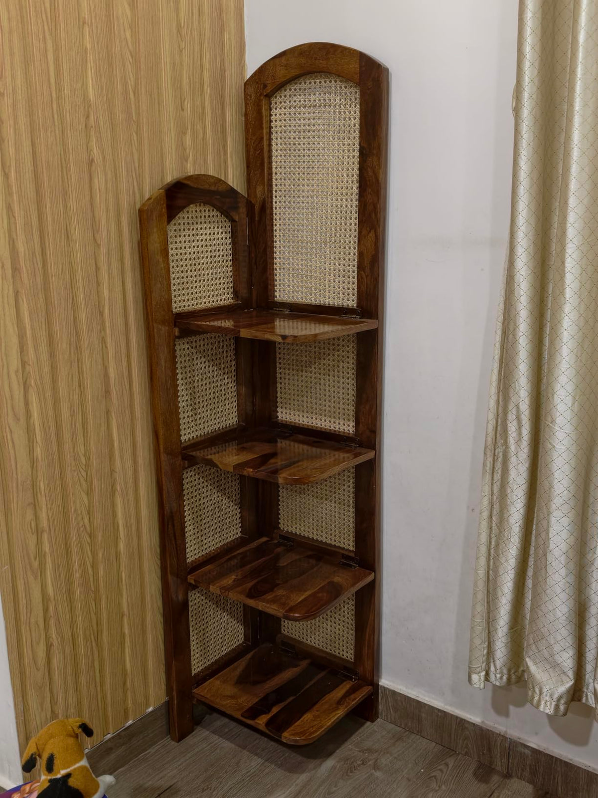 PremWood Solid Sheesham Wood 4-Tier Corner Shelf with Natural Rattan Cane | Wooden Corner Bookcase & Display Rack for Living Room, Bedroom & Office | Honey Finish